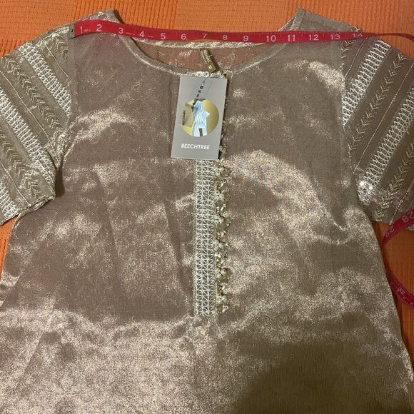 NWT Beechtree Gold Kurta with Embroidered and Sequined Sleeves and Neckline 8 - Picture 8 of 9